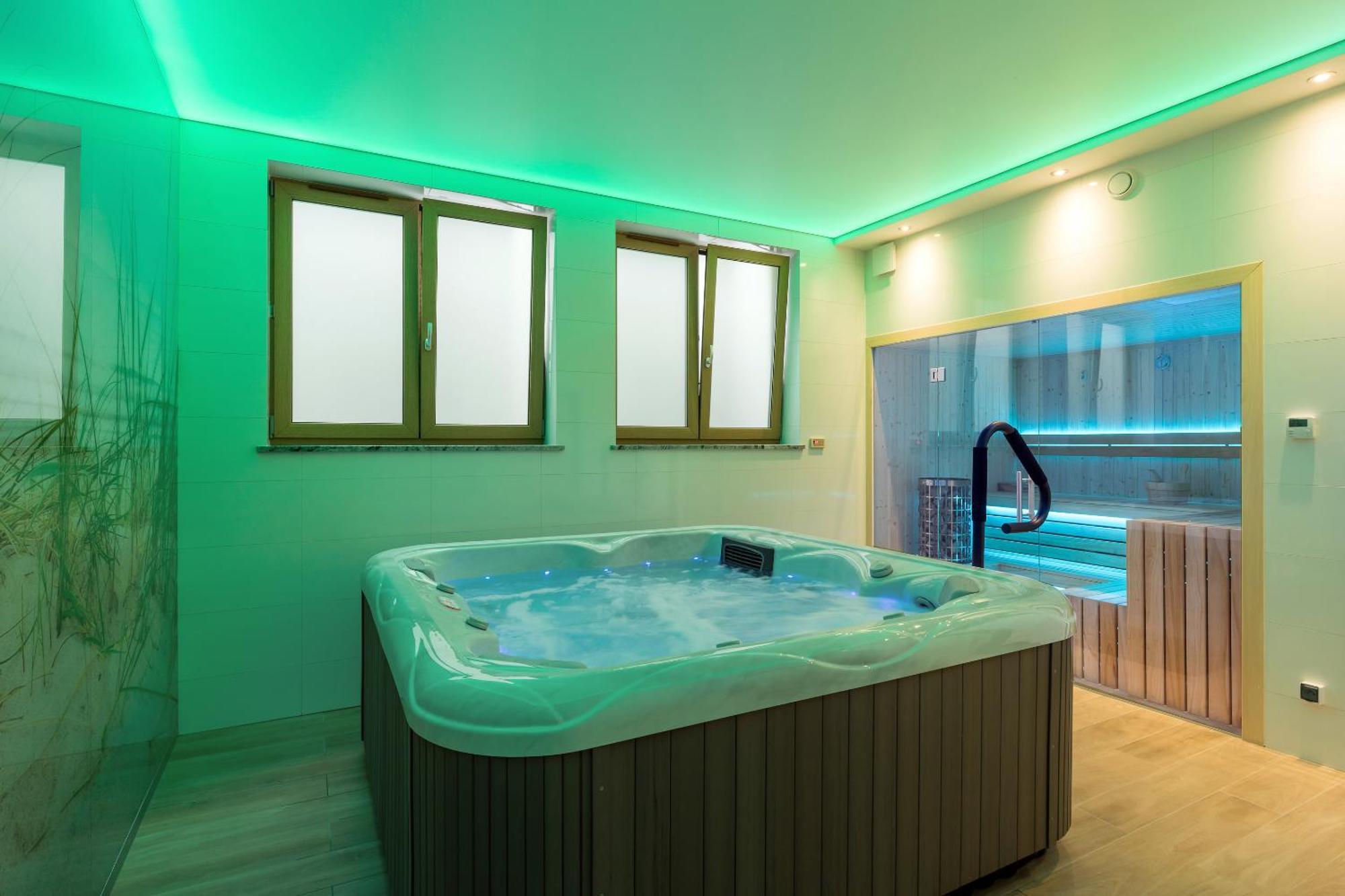 Underground Apartment In A Lux Holiday House Posejdon By Renters Prestige Kołczewo Dış mekan fotoğraf