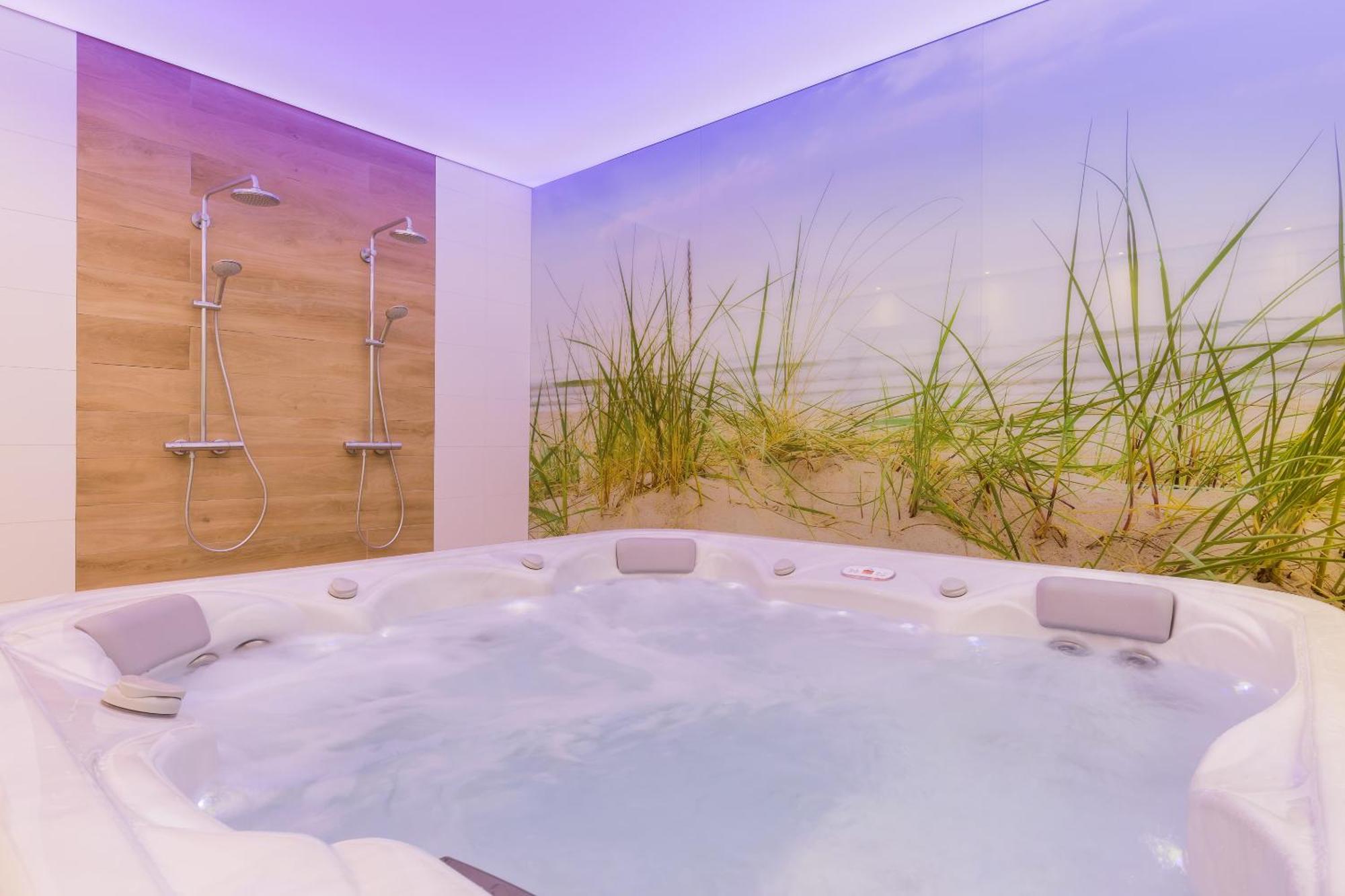 Underground Apartment In A Lux Holiday House Posejdon By Renters Prestige Kołczewo Dış mekan fotoğraf